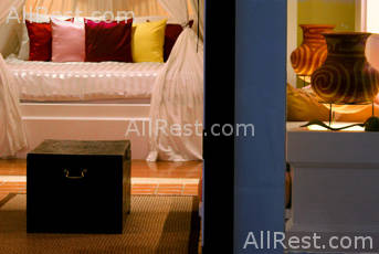 Le Royal Meridien Yacht Club 10